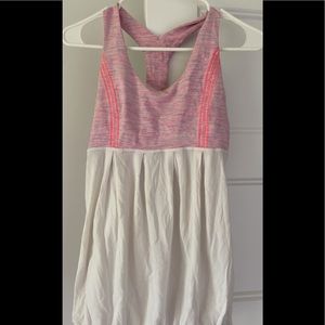 Lululemon tank